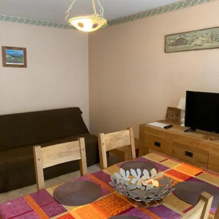 Daire Appartement Mont-Dore, 2 Pieces, 4 Personnes - Fr-1-415-123